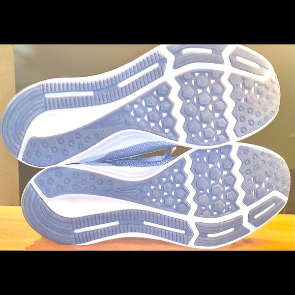 MENS NIKE RUNNING TENNIS SHOES SIZE 11 - Picture 6 of 7